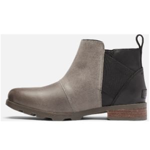 Sorel Emelie Chelsea Waterproof Boots - Women's